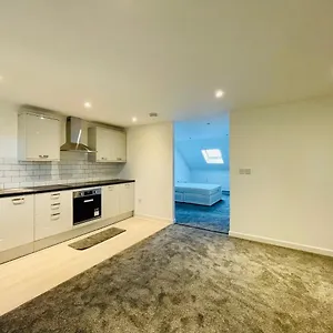  Apartment Layrek 1 Bedroom Flat