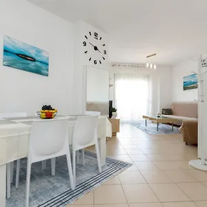 Gus Appartamento Vlorë